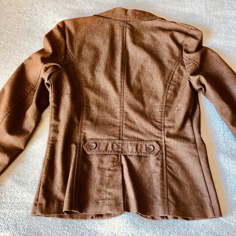 Classic Cut Blazer - Picture 3 of 3
